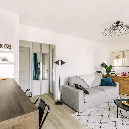 Guestready - Charming On The Floor Apartment Paris
